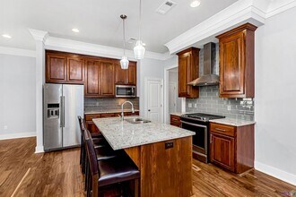 17671 Doc Bar Ave in Baton Rouge, LA - Foto de edificio - Building Photo