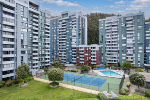 Gateview at Albany Hill Condos Apartments