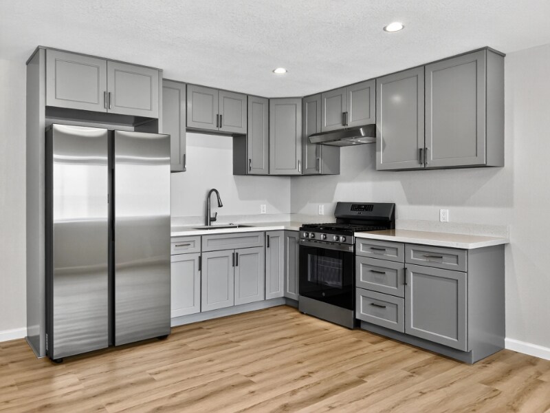 408 W 19th St in Antioch, CA - Building Photo