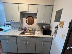 215 1/2 Main Ave S in Park Rapids, MN - Building Photo - Building Photo