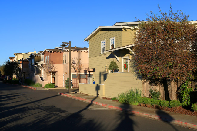 Valley Oak Villas in Napa, CA - Building Photo - Building Photo