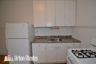 1917 W Winnemac Ave, Unit A05C in Chicago, IL - Building Photo - Building Photo