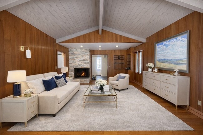 property at 520 Murray Hill Rd