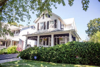 514 Brighton Ave in Spring Lake, NJ - Building Photo - Building Photo