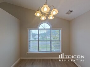 406 Village Cir in Stockbridge, GA - Building Photo - Building Photo