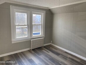 320 Main St-Unit -A in Spotswood, NJ - Building Photo - Building Photo