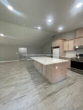 1957 CA-140 in Merced, CA - Building Photo - Building Photo