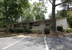 Parkwood Village Apartments