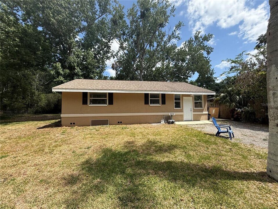 9029 Maiden Ln in Hudson, FL - Building Photo