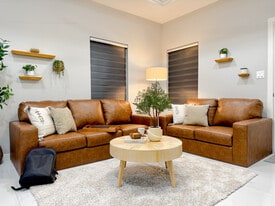 1118 Country Club Dr in Alamo, TX - Building Photo