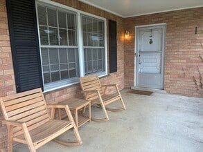 804 Crescent Hill Rd in Nashville, TN - Foto de edificio - Building Photo