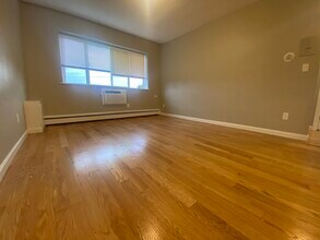 226 Parker Hill Ave, Unit 1 in Boston, MA - Building Photo - Building Photo