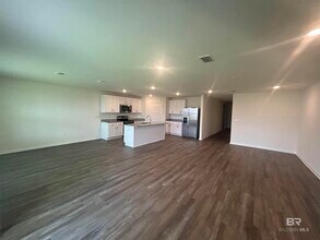 7067 Camp St in Gulf Shores, AL - Building Photo - Building Photo