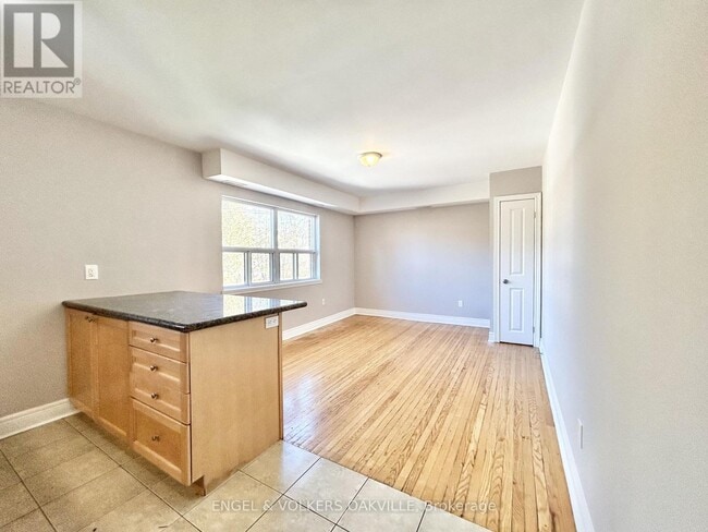 property at 9 Thirty Third St