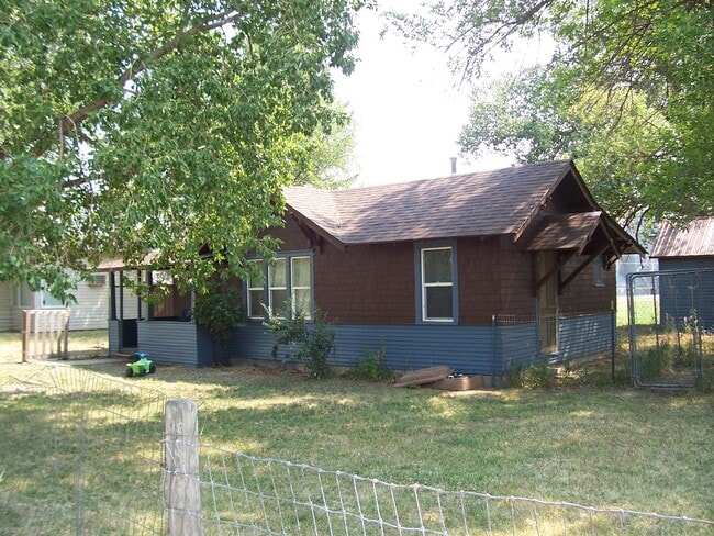property at 436 1st Ave