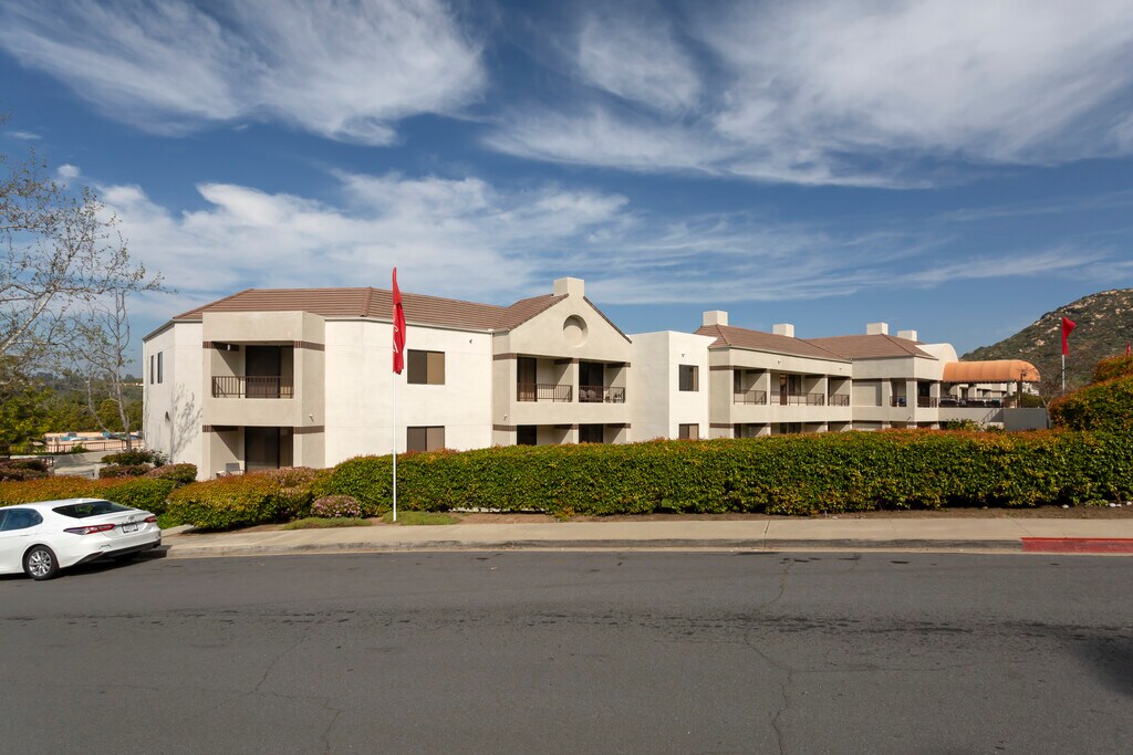 Legacy Hills at Poway Poway, CA Apartments