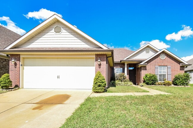 property at 2952 N Hartland Dr