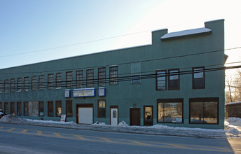 264 Main St in Hudson Falls, NY - Building Photo - Building Photo