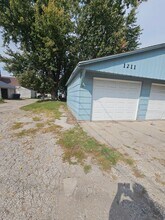 1209 W 15th St in Davenport, IA - Building Photo - Building Photo