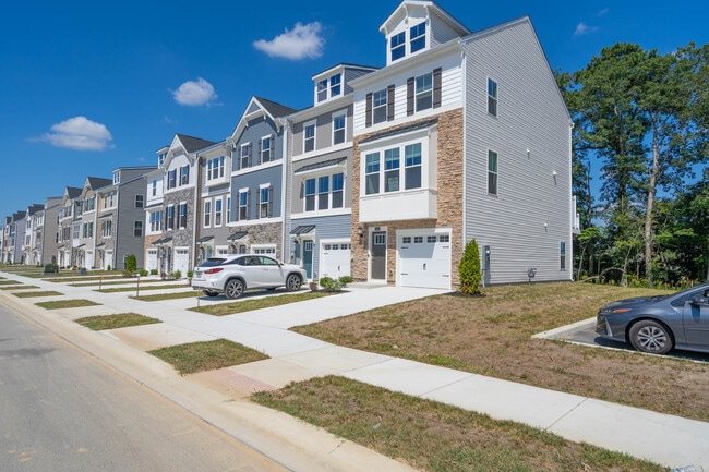 property at 29443 Oxford Dr