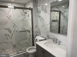 910 Arch St in Philadelphia, PA - Building Photo - Building Photo