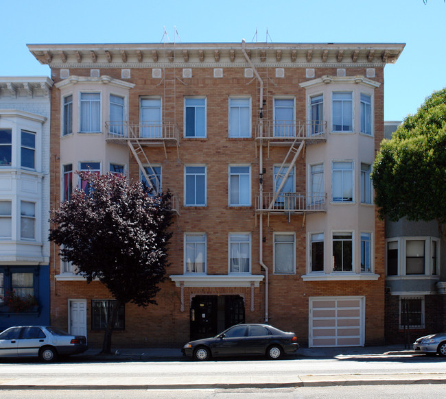 611 Guerrero St in San Francisco, CA - Foto de edificio - Building Photo