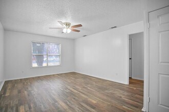 1307 61st St in Lubbock, TX - Building Photo - Building Photo