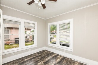 114 Scurlock Ave in Cleburne, TX - Building Photo - Building Photo