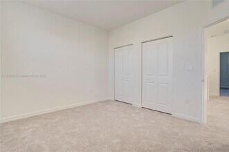 2642 SE 24th St in Homestead, FL - Foto de edificio - Building Photo