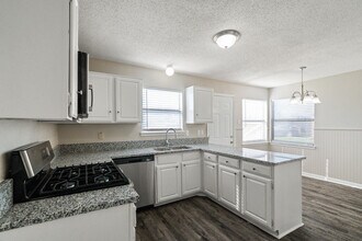 3709 Bond St in Rowlett, TX - Building Photo - Building Photo