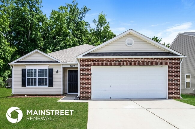 3700 Sweet Birch Dr in Greensboro, NC - Building Photo - Building Photo