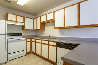 Cottages of Liberal in Liberal, KS - Foto de edificio - Building Photo