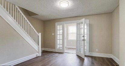 550 Littlecroft Rd in Upper Darby, PA - Building Photo - Building Photo