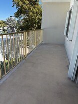 1540 Meridian Ave in Miami Beach, FL - Building Photo