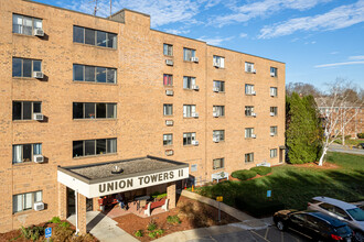 Union Towers II in Weymouth, MA - Foto de edificio - Building Photo