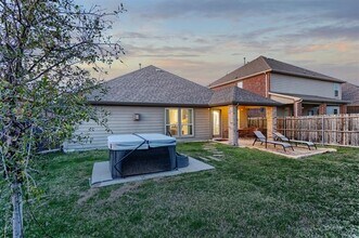 912 Lake Cypress Ln in Little Elm, TX - Building Photo - Building Photo
