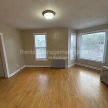 65 George St E in St. Paul, MN - Building Photo - Building Photo