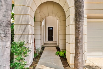 23287 Park Basilico in Calabasas, CA - Building Photo - Building Photo