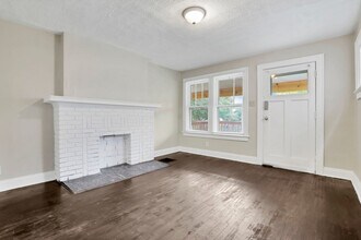 657-659-659 S Burgess Ave in Columbus, OH - Building Photo - Building Photo