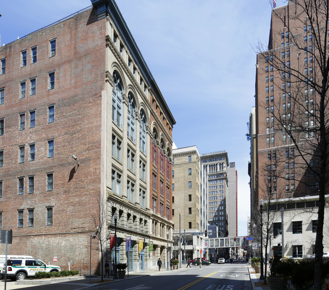 Pioneer Hall in Pittsburgh, PA - Building Photo - Building Photo