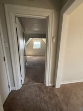 2221 Hawthorne Ave in Pittsburgh, PA - Building Photo - Building Photo