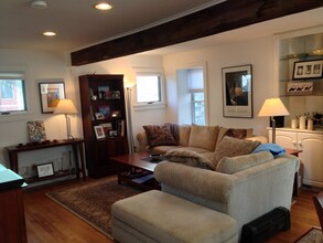 66 Caroline St in Saratoga Springs, NY - Building Photo - Building Photo