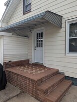 2937 Davis St in Oceanside, NY - Building Photo