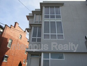 212 S Washington Ave in Columbus, OH - Building Photo - Building Photo