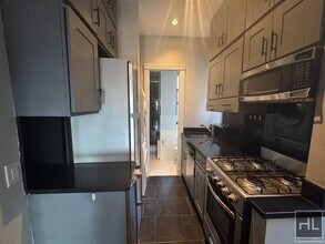 E 28TH ST. in New York, NY - Building Photo - Building Photo