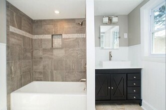 117 Gore St, Unit 117-2 in Cambridge, MA - Building Photo - Building Photo