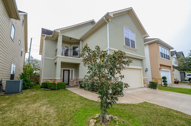 property at 1493 Silverado Dr