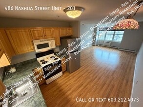 486 Nashua St in Milford, NH - Building Photo - Building Photo