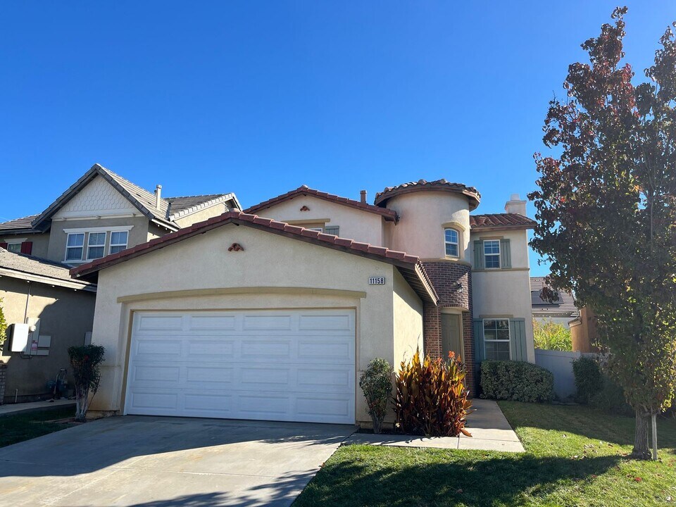 11158 Picard Pl in Beaumont, CA - Foto de edificio