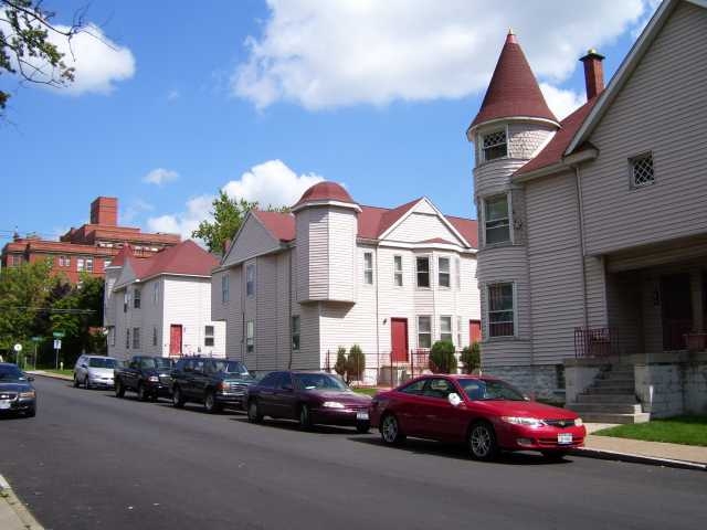 457 6th St in Niagara Falls, NY - Foto de edificio